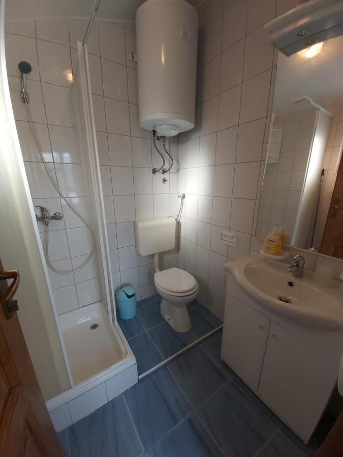 Apartments Kolak Рогозница Экстерьер фото