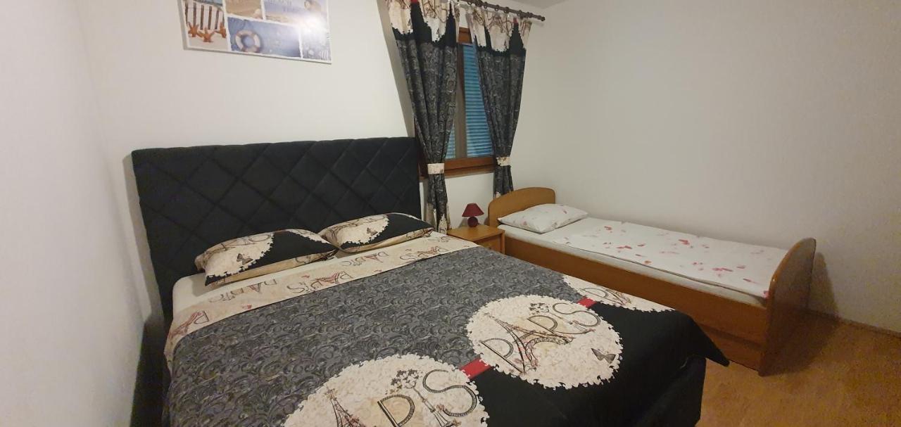 Apartments Kolak Рогозница Экстерьер фото