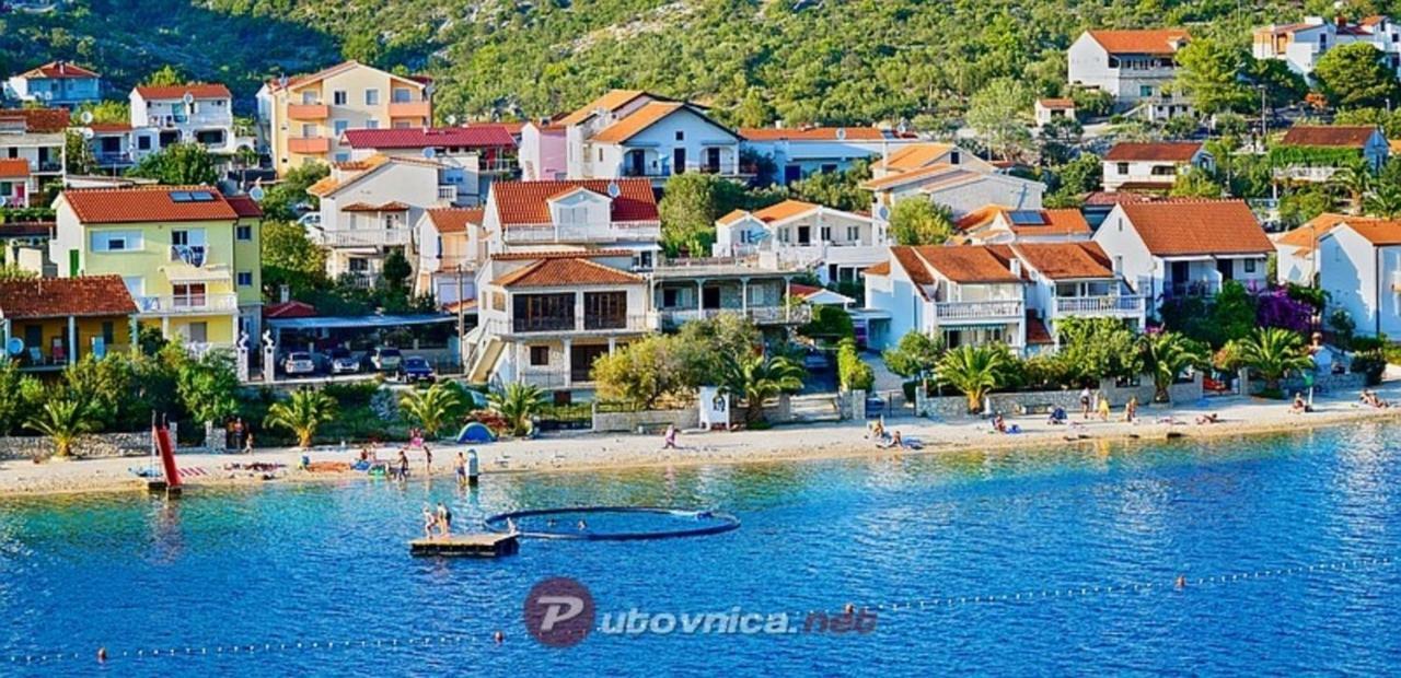 Apartments Kolak Рогозница Экстерьер фото